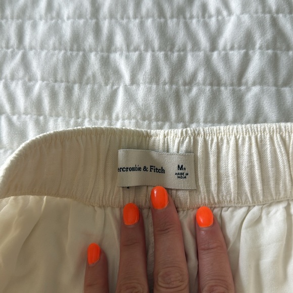 Abercrombie & Fitch Shorts - Picture 6 of 8